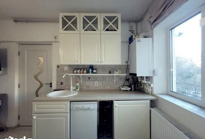 Apartament cu 3 camere în Tomis III - 8