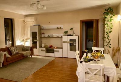 Apartament cu 3 camere în Ștefan cel Mare - 1