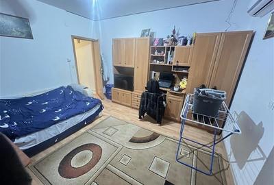 1 camera zona Sagului bloc nou etaj 1 CENTRALA PROPRIE - 1