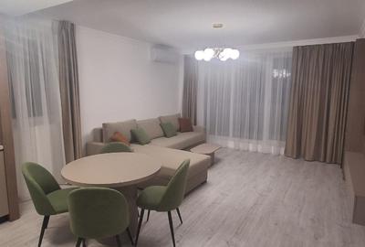 Apartament cu 3 camere decomandat în Central - 1