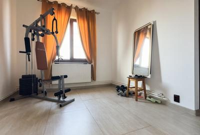Vila cu 5 camere in Constanta-mobilata si utilata modern, independenta energetic Vila cu 5 camere in Constanta-mobilata si utilata modern, independenta energetic - 10