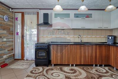 Casa/Vila de vanzare 186 mp , Colonia Bod - 7