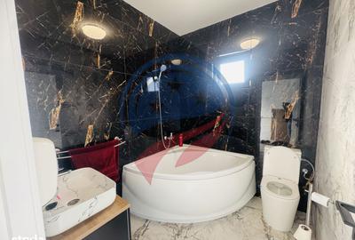 Casă cu 3 camere cu Canalizare în Ișalnița - 9