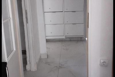 Apartament cu 3 camere decomandat în Central - 3