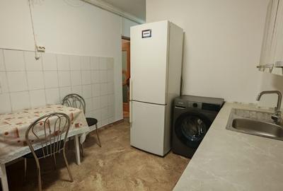 Apartament cu 1 camere decomandat, mobilat în Tractorul - 7