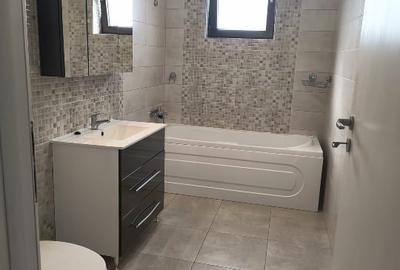Vând apartament 3 camere 80 mp cu tot cu loc de parcare - 7