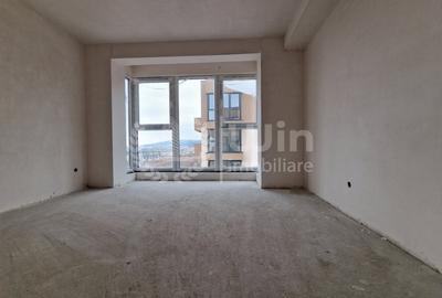 Apartament cu 3 camere semidecomandat în Florești - 2