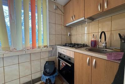 Apartament cu 3 camere decomandat, mobilat în Păcurari - 8