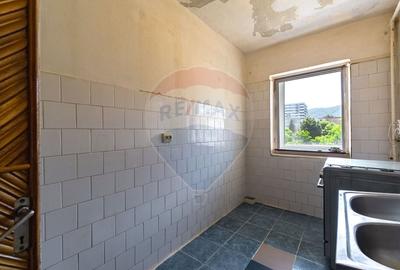 Apartament cu 3 camere decomandat în Astra - 11