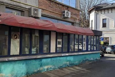 Spațiu comercial, de 103 mp, în Central - 3