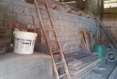 Casă cu 2 camere în Almașu - 5