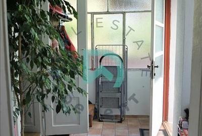 Casă cu 2 camere cu Canalizare în Schei - 12