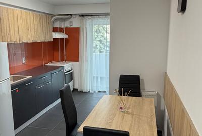 Apartament cu 2 camere decomandat în Central - 1