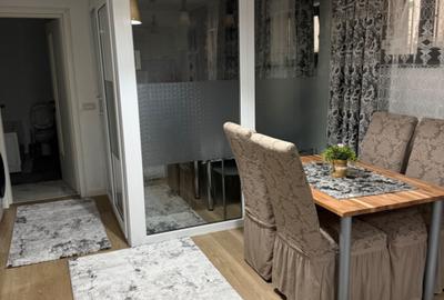Apartament cu 2 camere decomandat în Central - 2