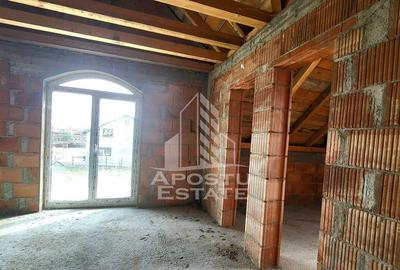 Casa individuala cu 5 camere,3 bai si garaj,Becicherecul Mic - 10