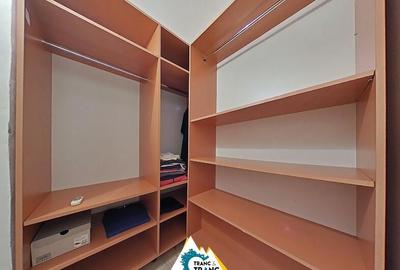 Apartament cu 3 camere cu potential extraordinar in Zona Podgoria - 1