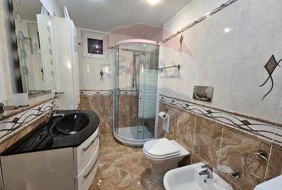 Apartament cu 3 camere decomandat în Central - 8