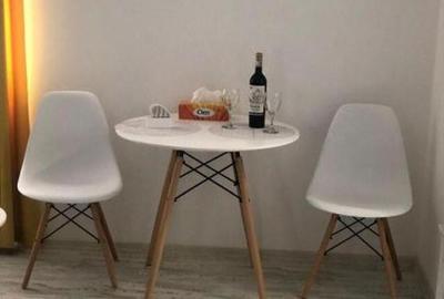 Garsonieră decomandată, mobilată în Vitan