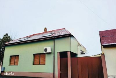 Casă cu 5 camere cu Teren 634 Mp în Grădiște - 14