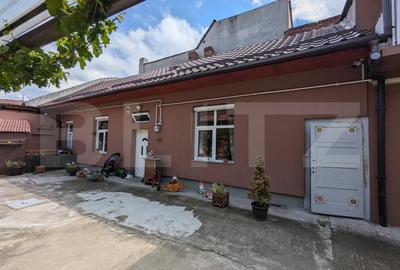 Casa in curte comuna, 2 camere, 54 mp, renovat complet in 2022, zona Clujana