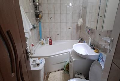 Apartament 3 camere Zona Jandarmerie - Strada Plevnei - etaj 3/3  - 65 mp - 15