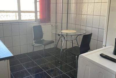 Apartament cu 3 camere decomandat în Berceni - 7