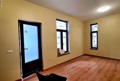 Casă cu 2 camere cu Canalizare în Central - 6