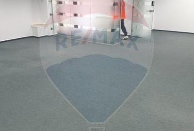 Spațiu comercial, de 200 mp, în Gara de Nord - 1