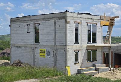 Casă cu 4 camere cu Teren 350 Mp în Iorga - 7