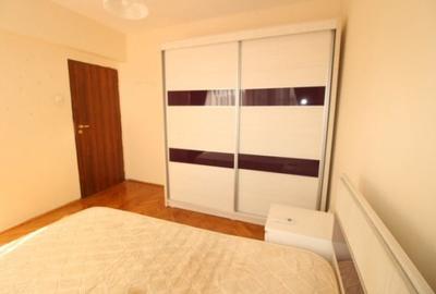 Apartament cu 3 camere semidecomandat în Magheru - 3