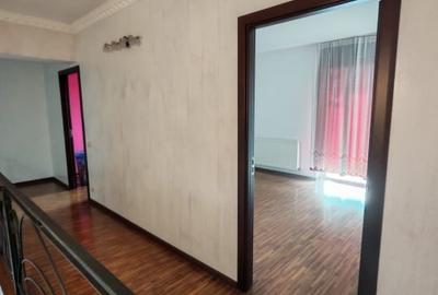 Apartament 4 camere, 111 mp, zona Depozitul de flori - 10