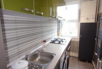 Apartament cu 2 camere decomandat în Tomis Nord - 9
