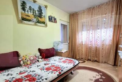 Apartament cu 3 camere decomandat, mobilat în Central - 4