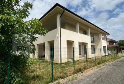 Casă cu 5 camere cu Teren 508 Mp în Carpați 2 - 4