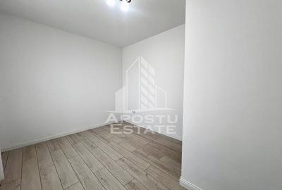 Jumatate de Duplex, 4 camere, 2 locuri de parcare,curte, Mosnita Noua - 7