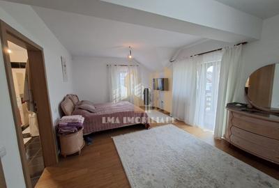 Casă individuală cu 5 camere cu Canalizare în Tractorul - 24