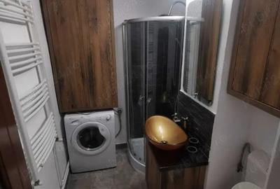 Apartament de vanzare - 3