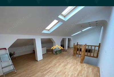 Apartament cu 3 camere decomandat în Central - 3