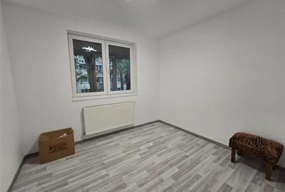 3 CAM ET1/3 MOB/UTI CENTRALA PROPRIE SECT1 BUCURESTII NOI PAJURA  METROU JIULUI - 11