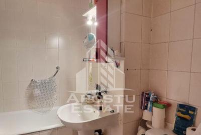 Apartament 2 camere,centrala proprie,bloc anvelopat,zona ... - 1