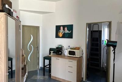 Spațiu comercial, de 90 mp, în Exterior Vest - 1