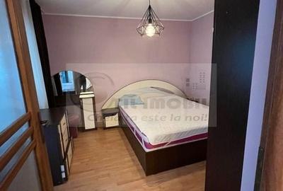 Apartament 3 camere Podu Roș - 450 euro - 7