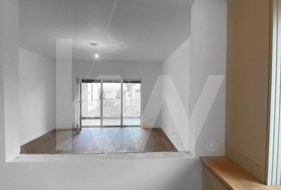 Apartament cu 2 camere decomandat în Cristian