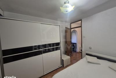 Apartament cu 3 camere semidecomandat în Lăpuș Argeș