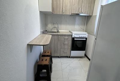 Garsonieră în Girocului
