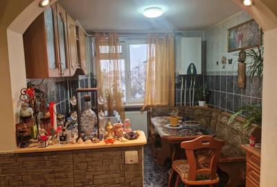 Apartament cu 2 camere decomandat în Precista - 8