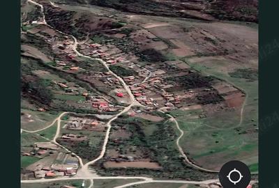 Teren de 5800 mp, în Central - 1