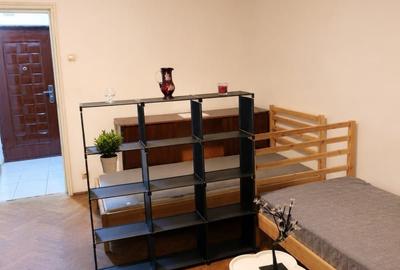 Garsonieră decomandată în Drumul Taberei