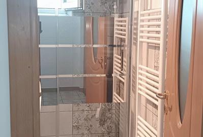 Apartament cu 3 camere decomandat în Astra - 4