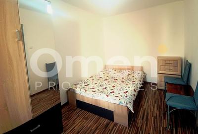 Apartament cu 3 camere semidecomandat, mobilat în Decebal
